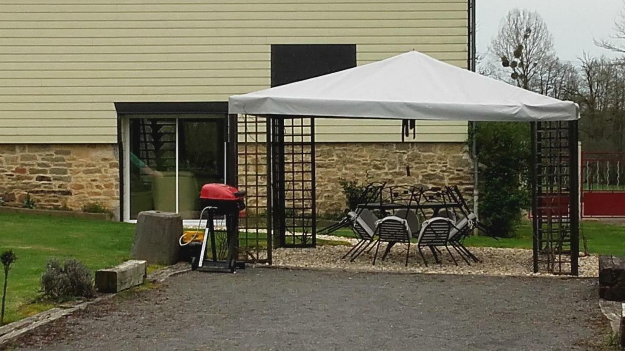 Gite Des Peupliers Girondelle Eksteriør billede